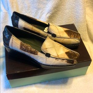 Donald J Pliner peni loafer brand new
